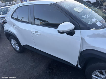 2021 TOYOTA YARIS CROSS Caliper