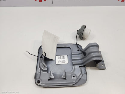 2019 MITSUBISHI TRITON Fuel Door / Filler
