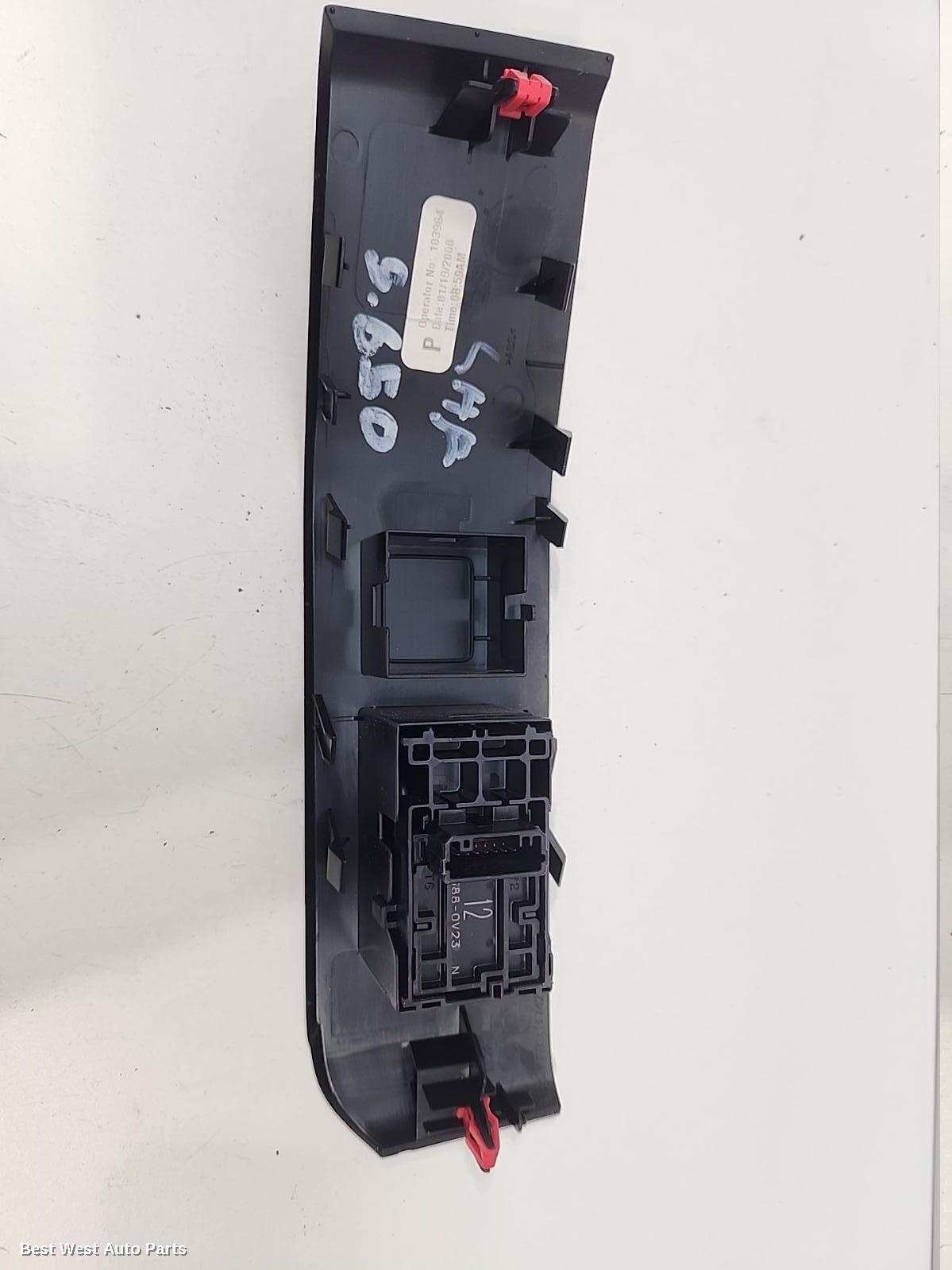 2022 TOYOTA KLUGER Pwr Dr Wind Switch