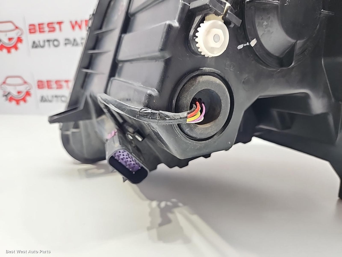 2021 LDV G10 Right Headlamp