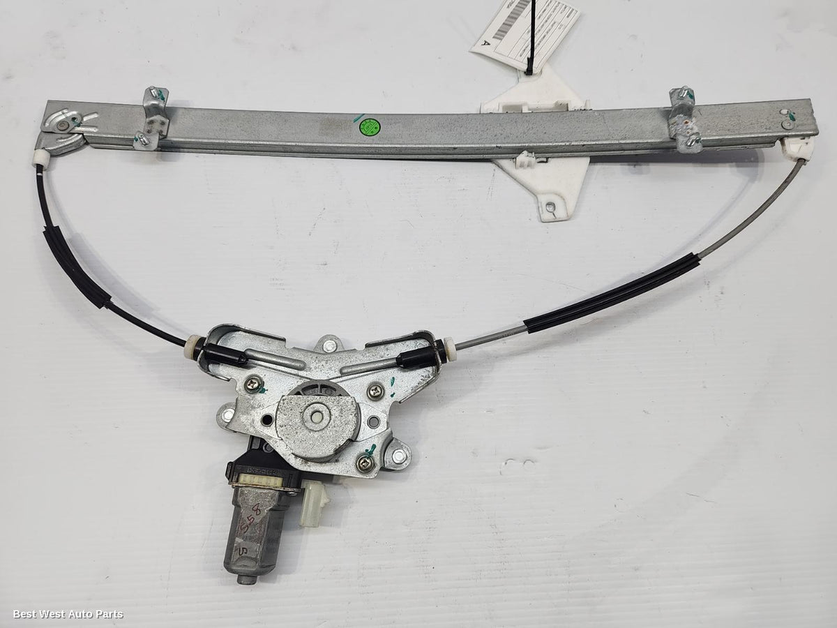 2021 LDV G10 Right Front Window Reg/Motor