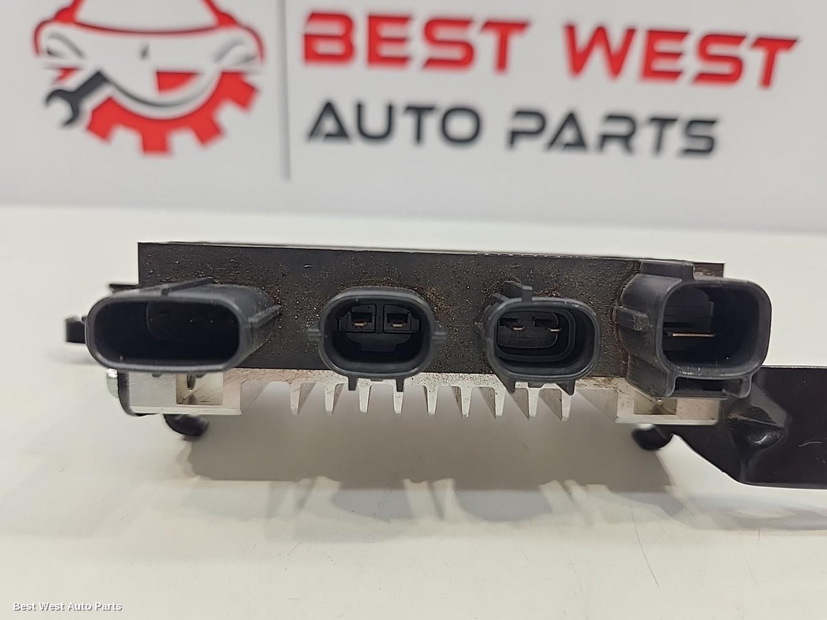 2024 TOYOTA HILUX Ecu