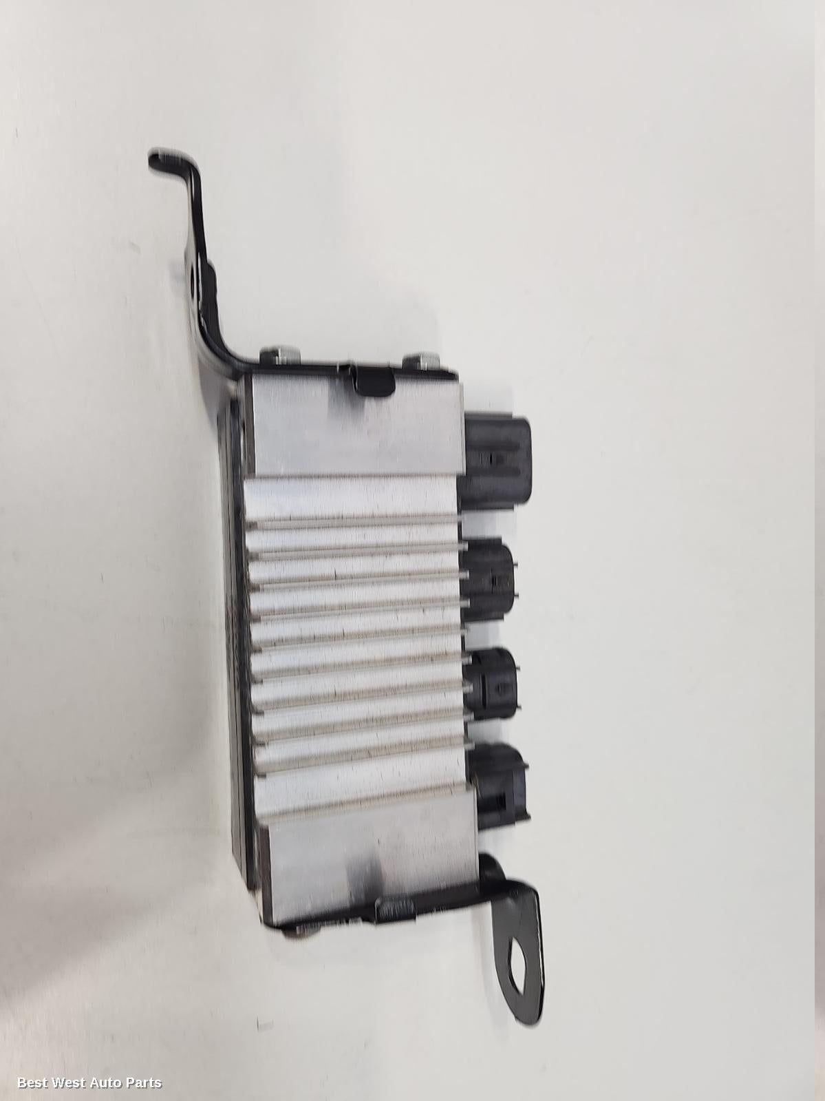 2024 TOYOTA HILUX Ecu