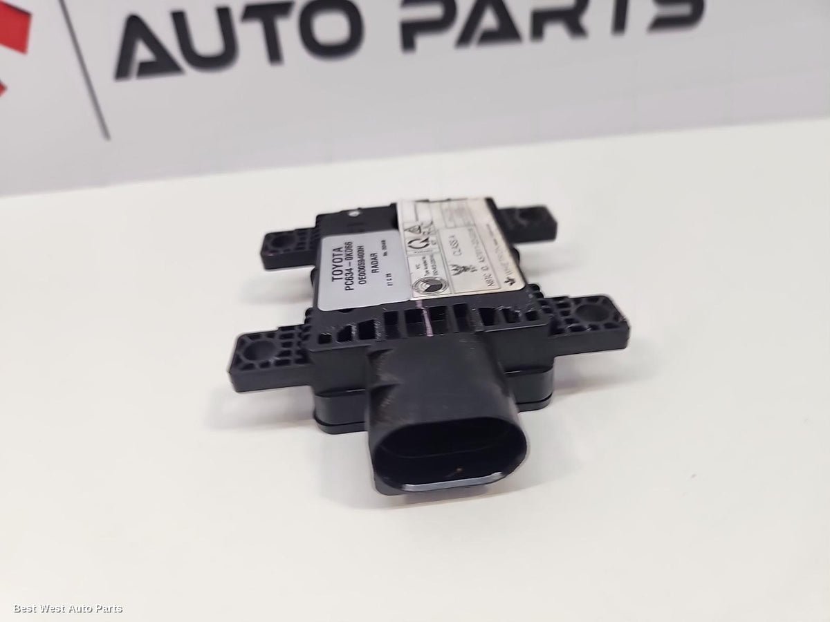 2025 TOYOTA HILUX REVERSE_CAMERA