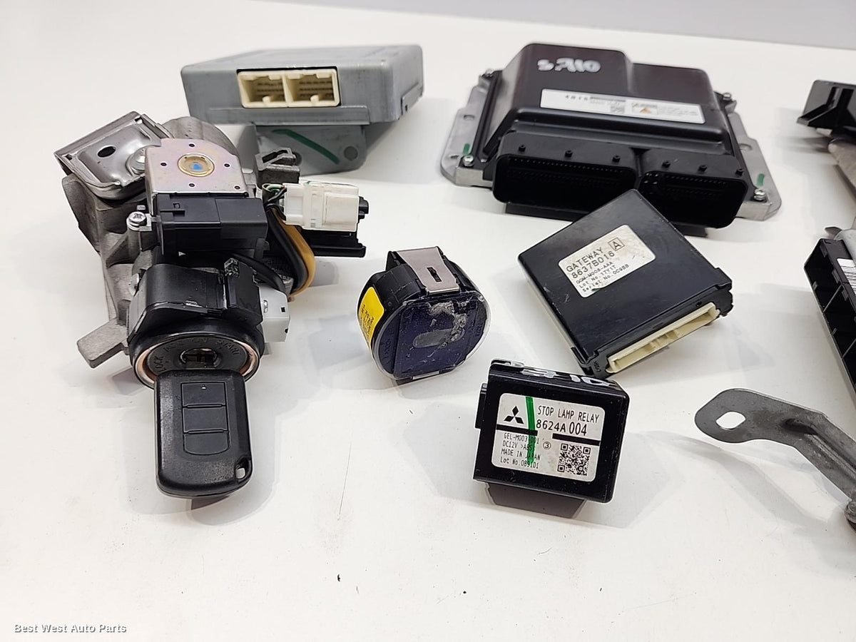 2021 MITSUBISHI TRITON Ecu