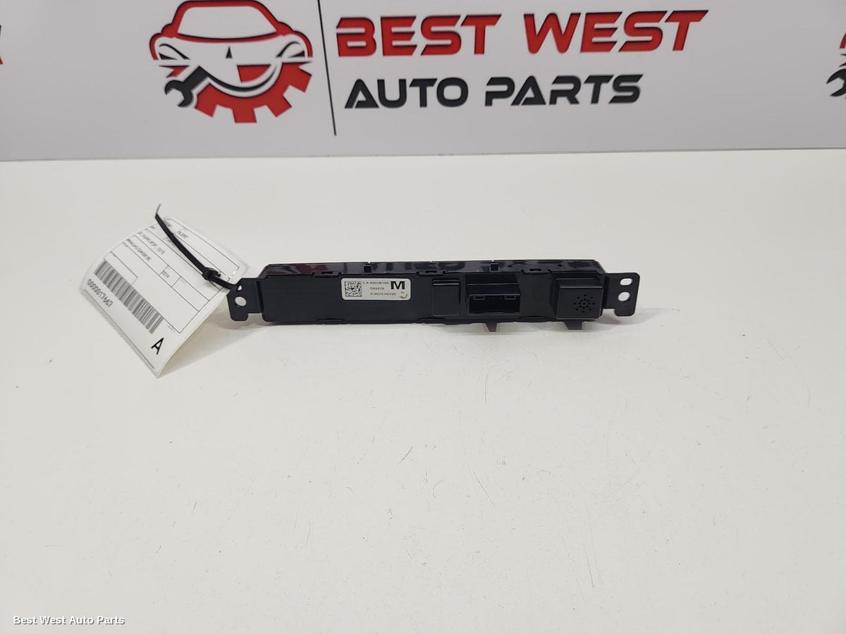 2019 MITSUBISHI PAJERO Flasher/Hazard Relay