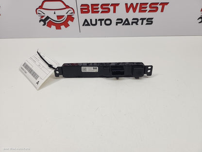 2019 MITSUBISHI PAJERO Flasher/Hazard Relay