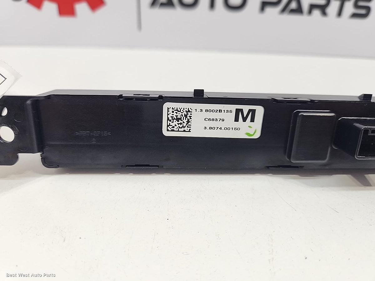 2019 MITSUBISHI PAJERO Flasher/Hazard Relay