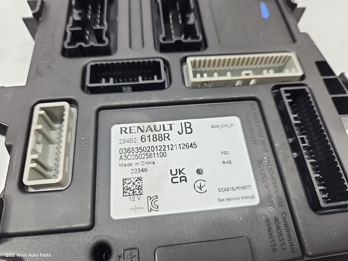 2024 RENAULT TRAFIC Ecu