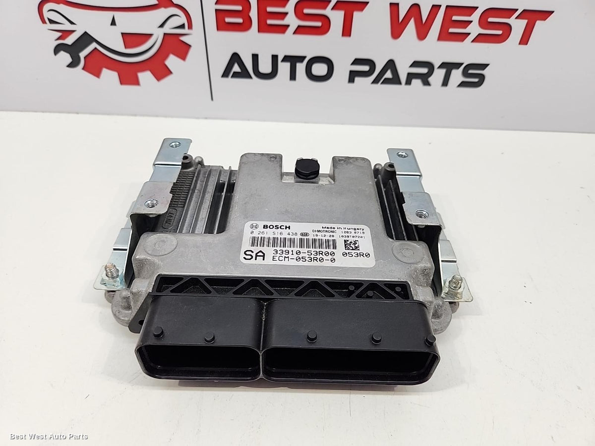 2015 SUZUKI SWIFT Ecu