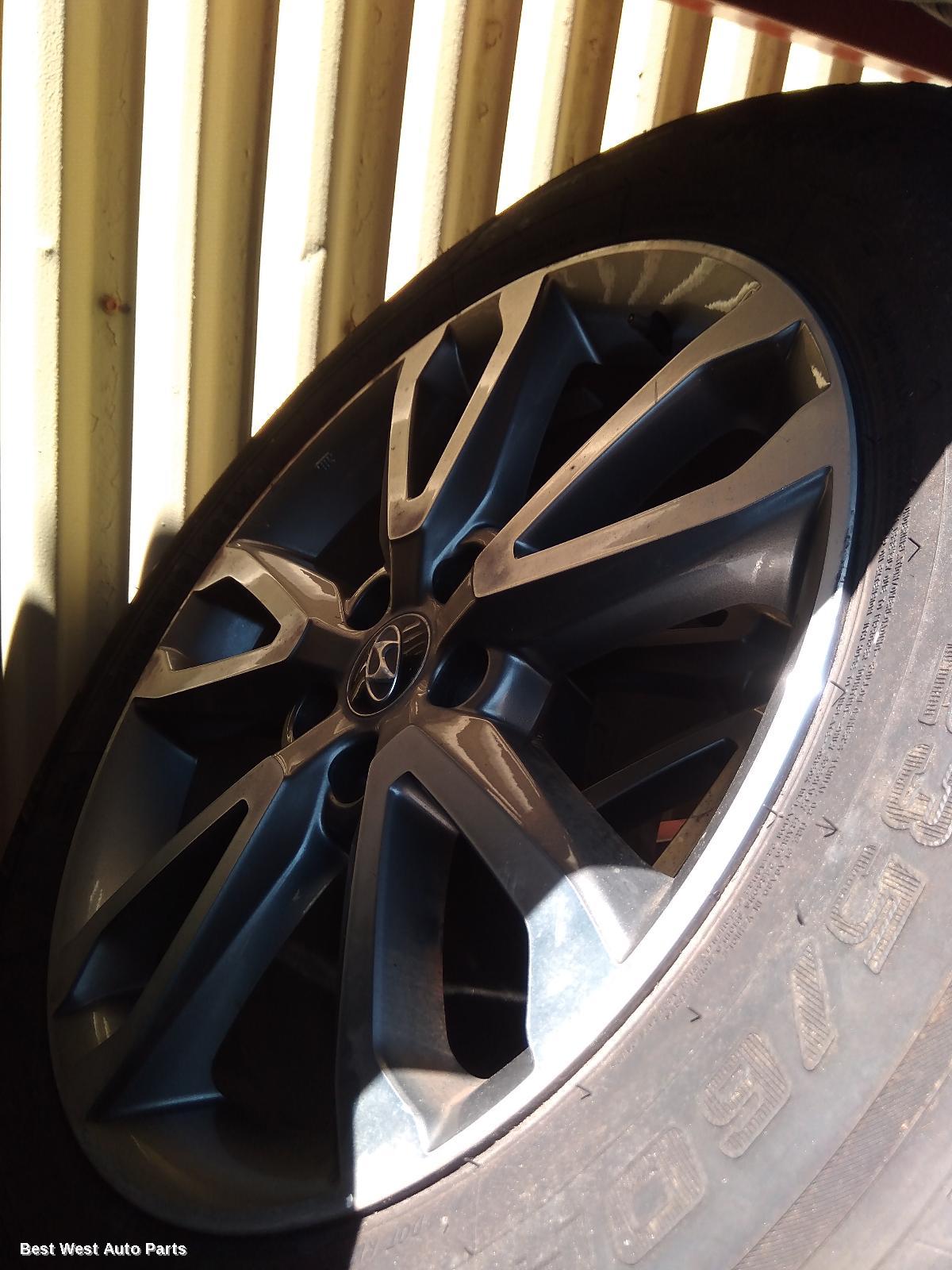 2015 HYUNDAI SANTA FE Wheel Mag