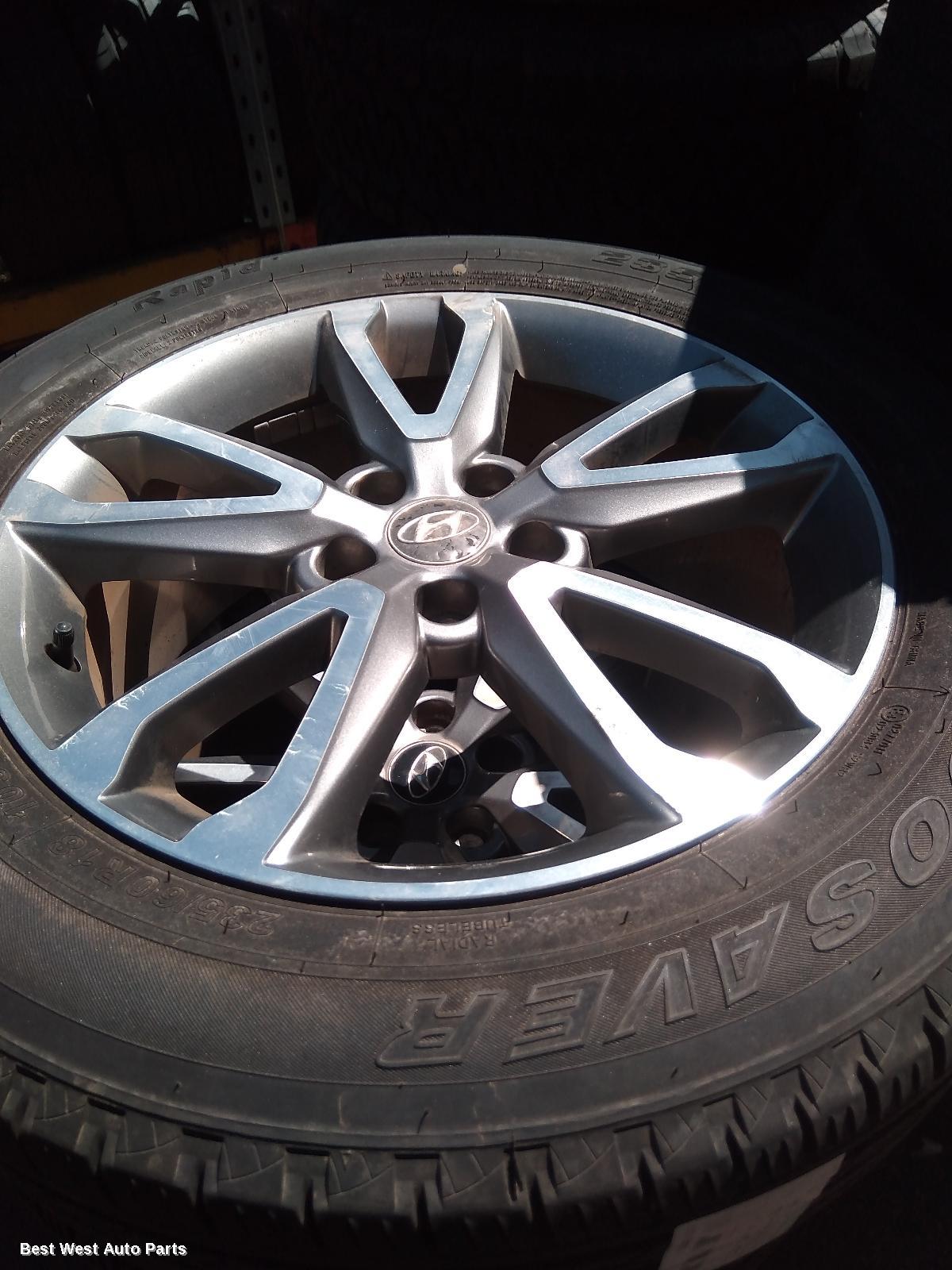 2015 HYUNDAI SANTA FE Wheel Mag