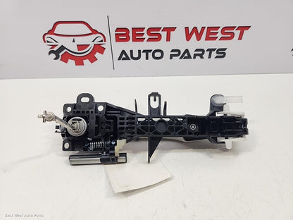 2021 TOYOTA YARIS CROSS Door Handle