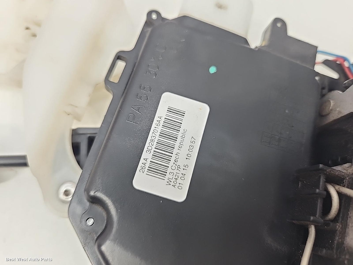2015 VOLKSWAGEN CADDY Door/Boot/Gate Lock
