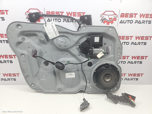 2015 VOLKSWAGEN CADDY Left Front Window Reg/Motor