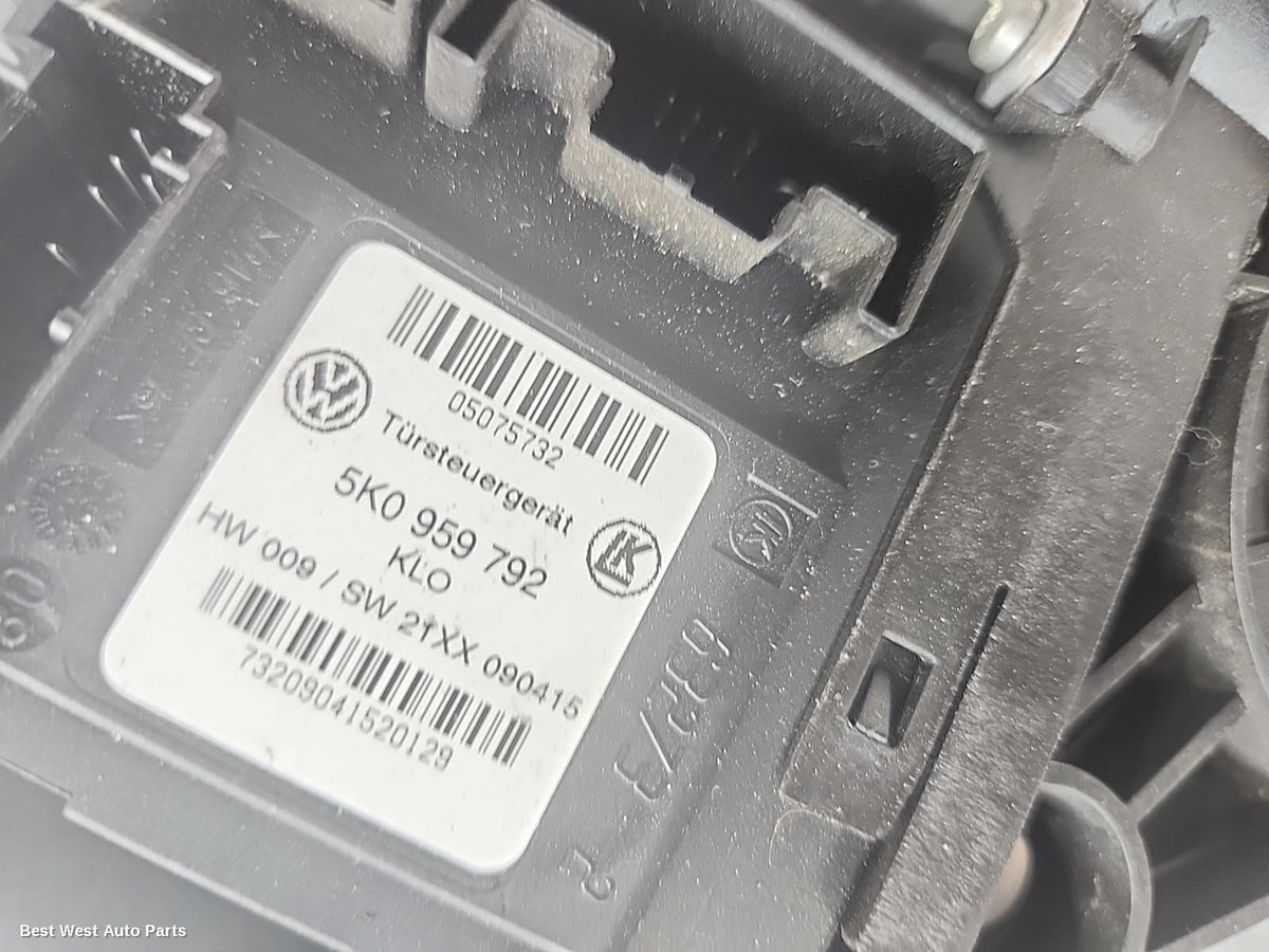 2015 VOLKSWAGEN CADDY Left Front Window Reg/Motor