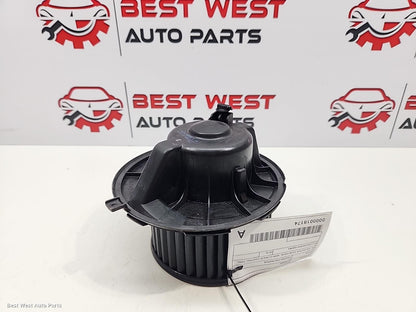 2015 VOLKSWAGEN CADDY Heater Fan Motor
