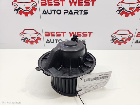 2015 VOLKSWAGEN CADDY Heater Fan Motor
