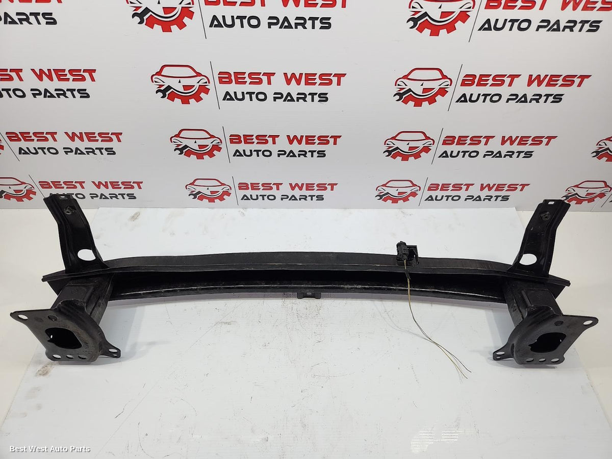 2015 VOLKSWAGEN CADDY R/Bar Bracket/Reinfo