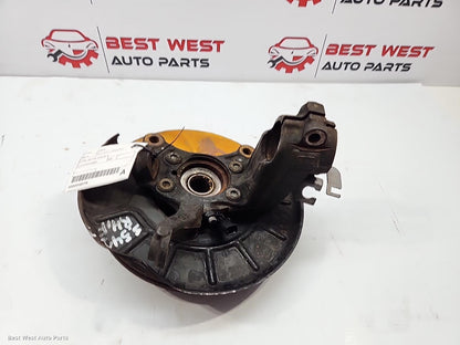 2015 VOLKSWAGEN CADDY Right Front Hub Assembly