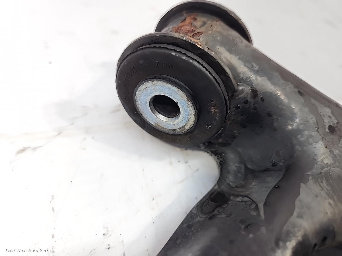 2015 VOLKSWAGEN CADDY Right Front Lower Control Arm