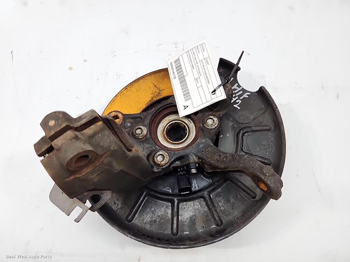 2015 VOLKSWAGEN CADDY Left Front Hub Assembly