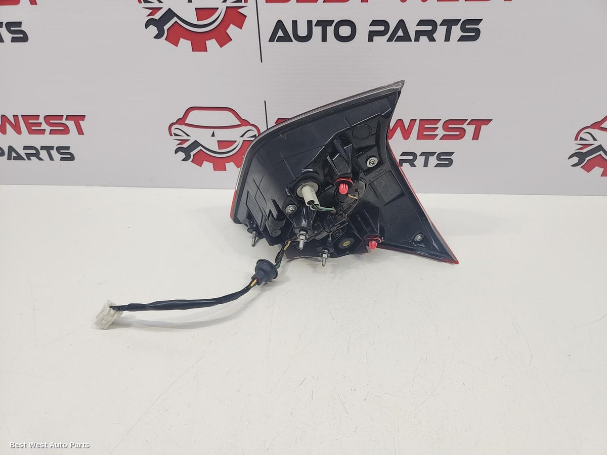 2020 NISSAN XTRAIL Rear Garnish