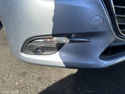 2018 MAZDA 3 Right Front Door