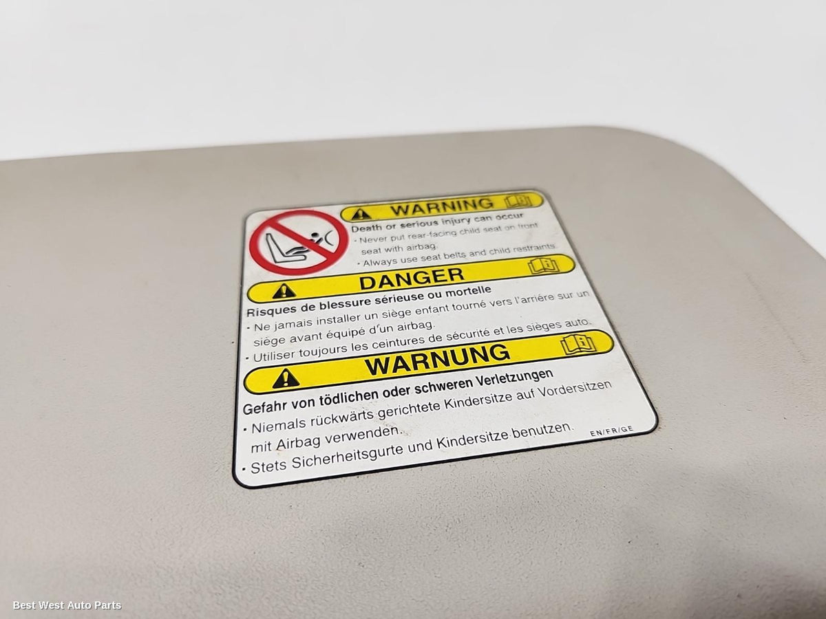 2008 MAZDA 2 Sunvisor