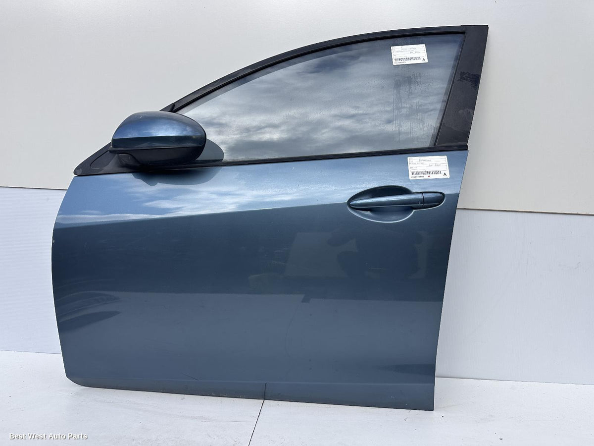 2009 MAZDA 3 Left Front Door