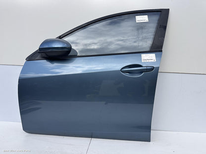 2009 MAZDA 3 Left Front Door