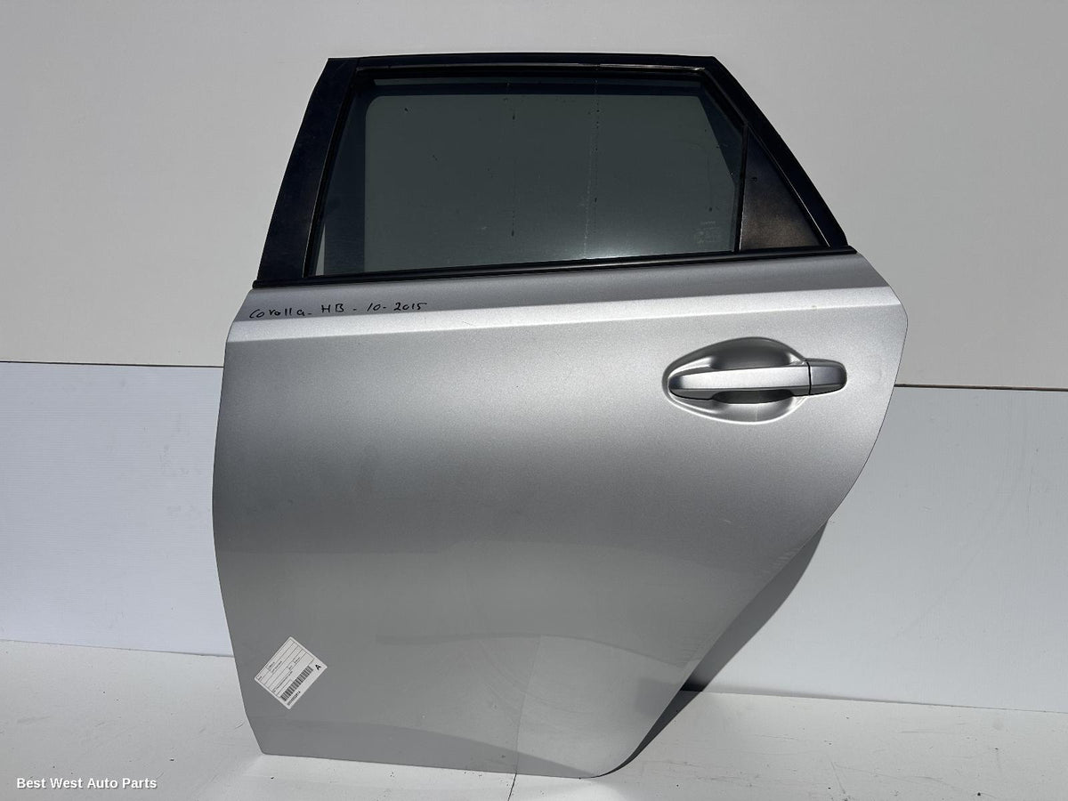 2015 TOYOTA COROLLA Left Rear Door/Sliding