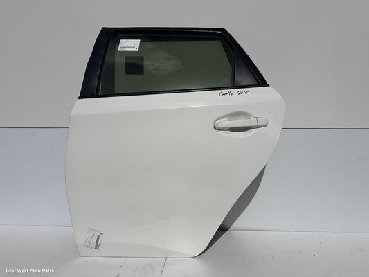 2016 TOYOTA COROLLA Left Rear Door/Sliding
