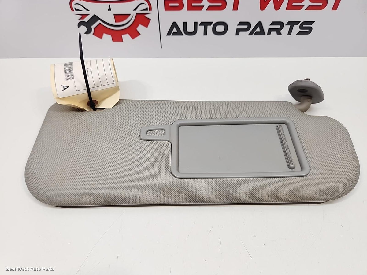 2016 HYUNDAI I30 Sunvisor