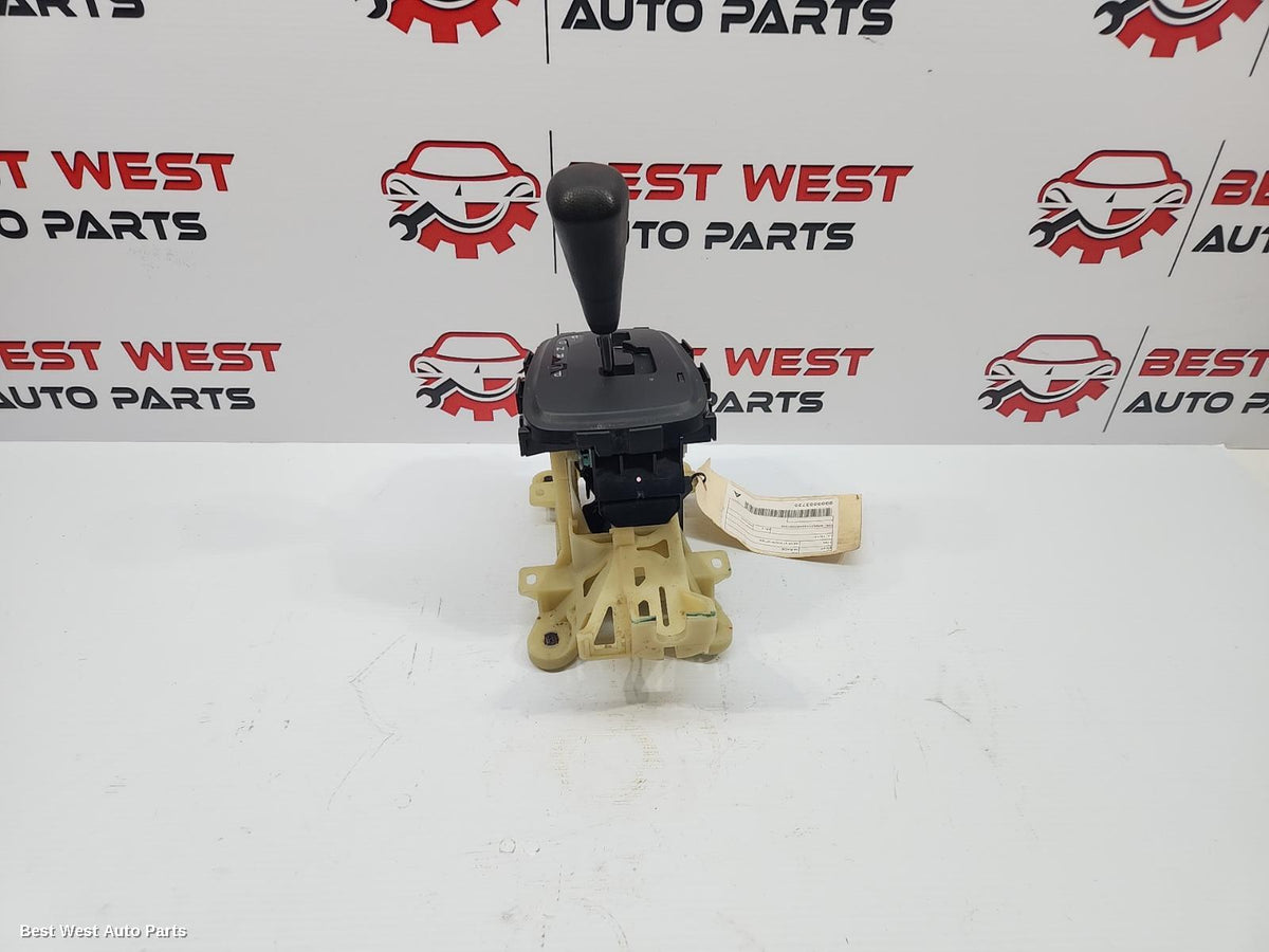 2014 MITSUBISHI MIRAGE Gear Stick/Shifter