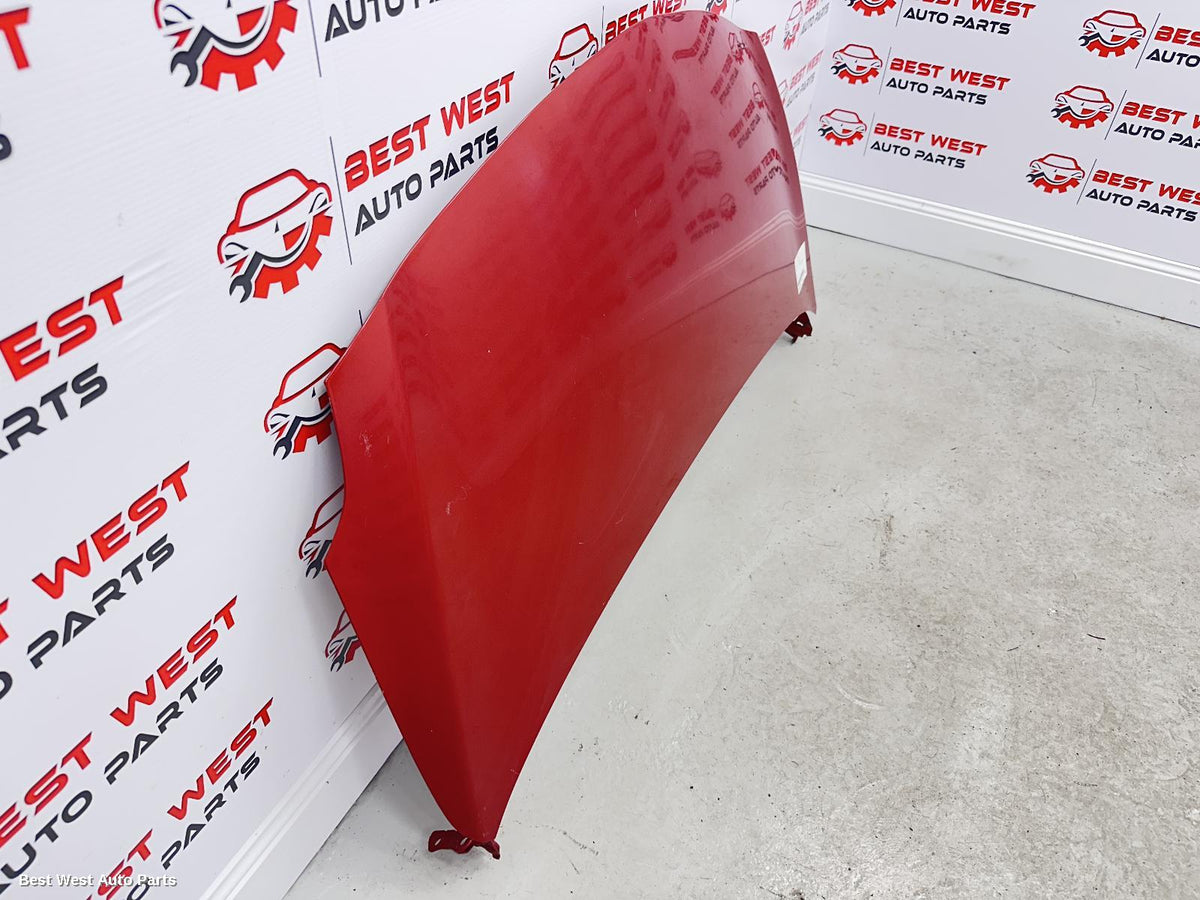 2006 TOYOTA YARIS Bonnet