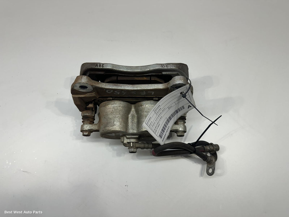 2022 TOYOTA KLUGER Caliper