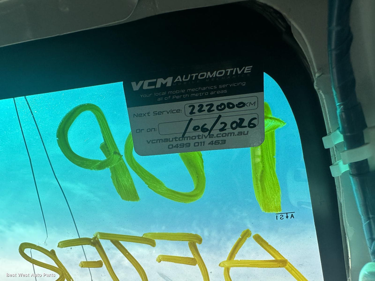 2018 TOYOTA HILUX Pwr Dr Wind Switch