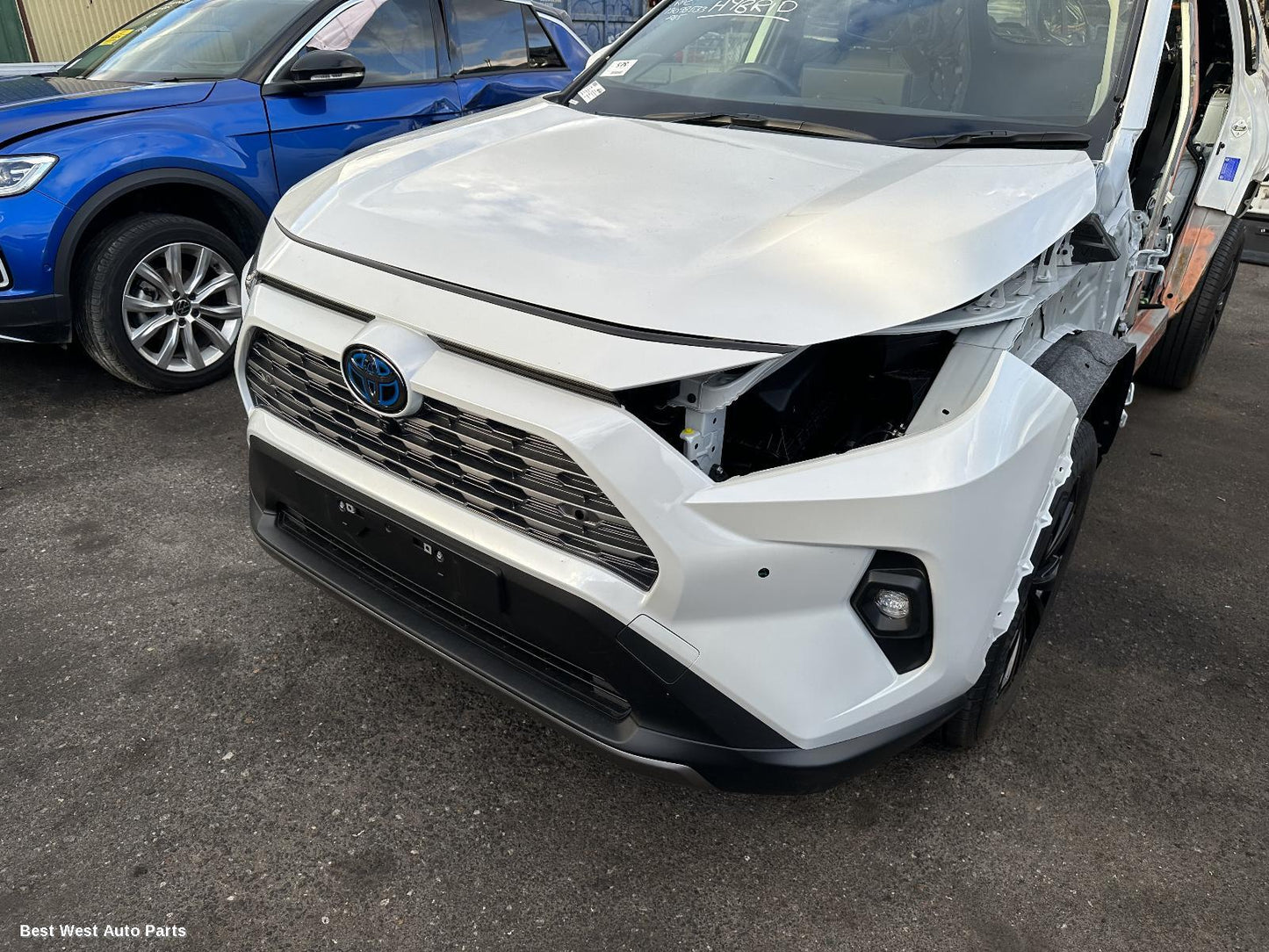 2024 TOYOTA RAV4 REVERSE_CAMERA