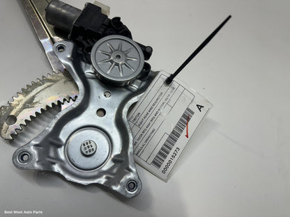 2021 MITSUBISHI TRITON Right Rear Wnd Reg/Motor