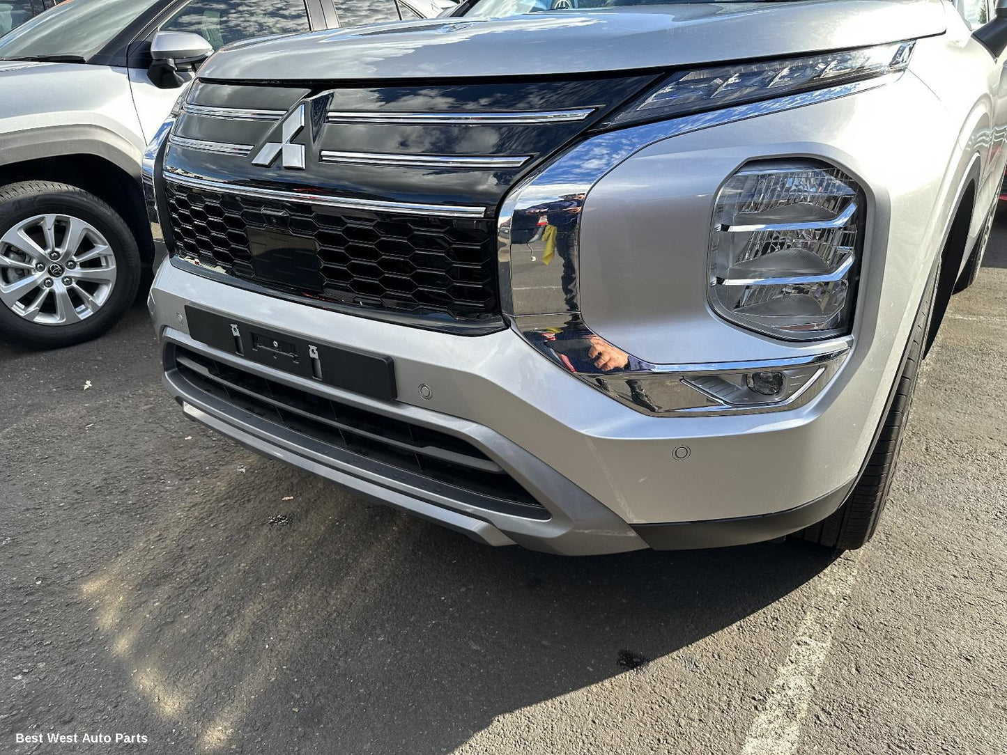 2025 MITSUBISHI OUTLANDER Wheel Mag