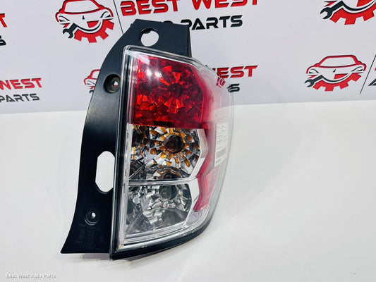 2011 SUBARU FORESTER Right Taillight