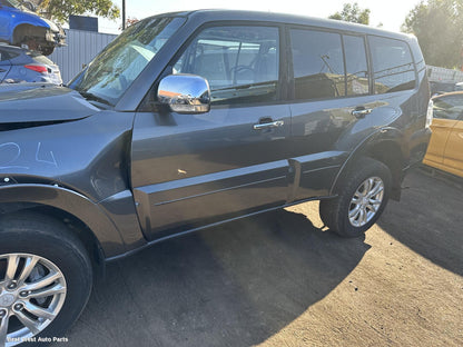 2015 MITSUBISHI PAJERO Right Driveshaft