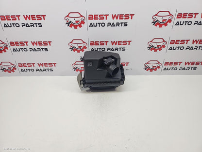 2014 TOYOTA COROLLA Air Cleaner/Box