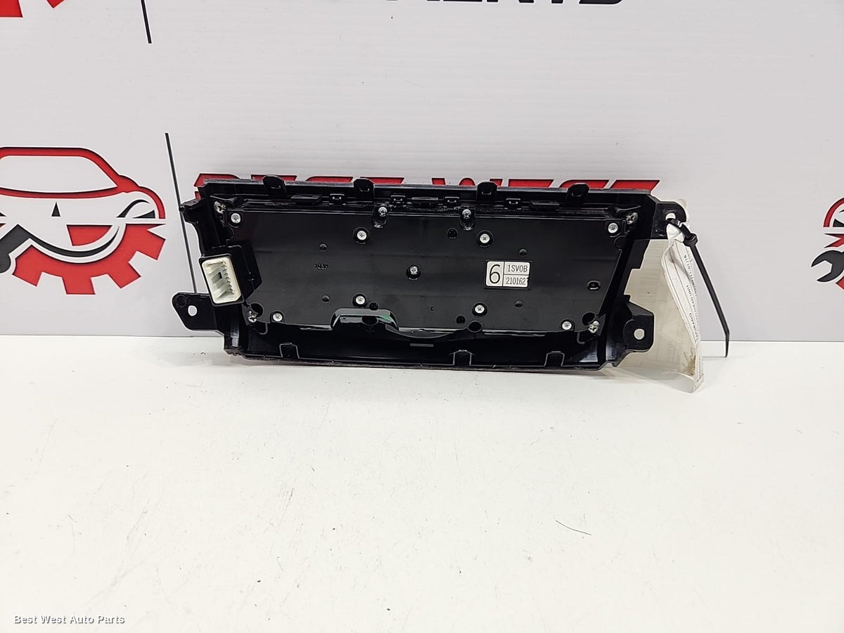 2012 NISSAN MURANO Radio/Cd/Dvd/Sat/Tv