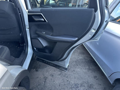 2023 MITSUBISHI OUTLANDER Door Trim