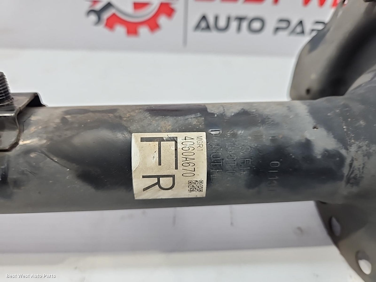 2019 MITSUBISHI ECLIPSE CROSS Right Front Strut