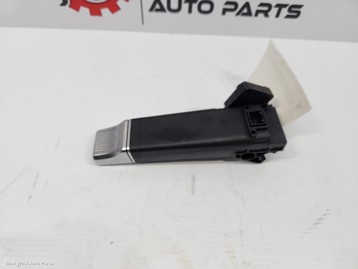 2025 HYUNDAI KONA Gear Stick/Shifter