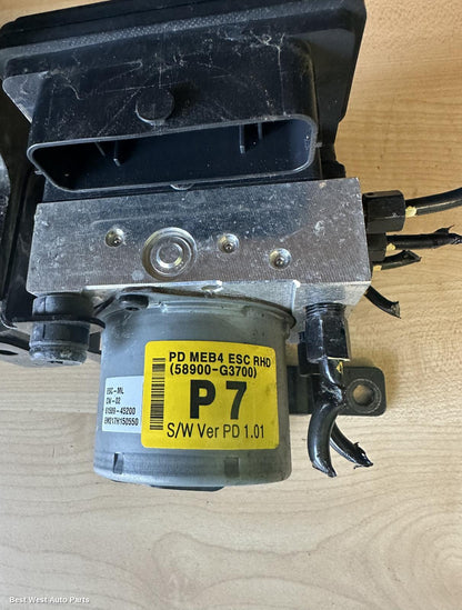 2017 HYUNDAI I30 Abs Pump/Modulator