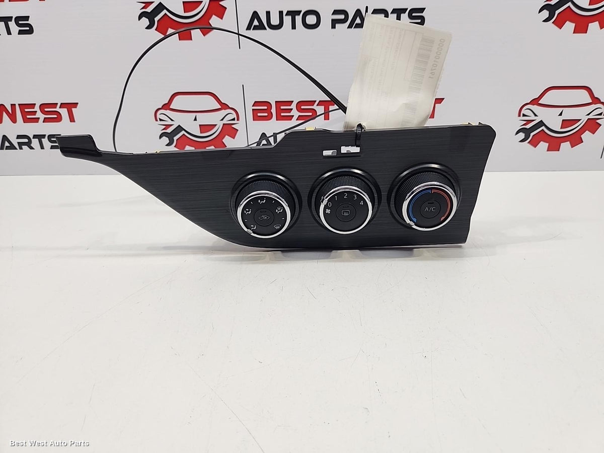 2013 TOYOTA COROLLA Heater/Ac Controls